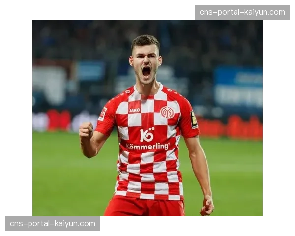 沃尔夫斯堡边锋内切战术对阵美因茨高位逼抢